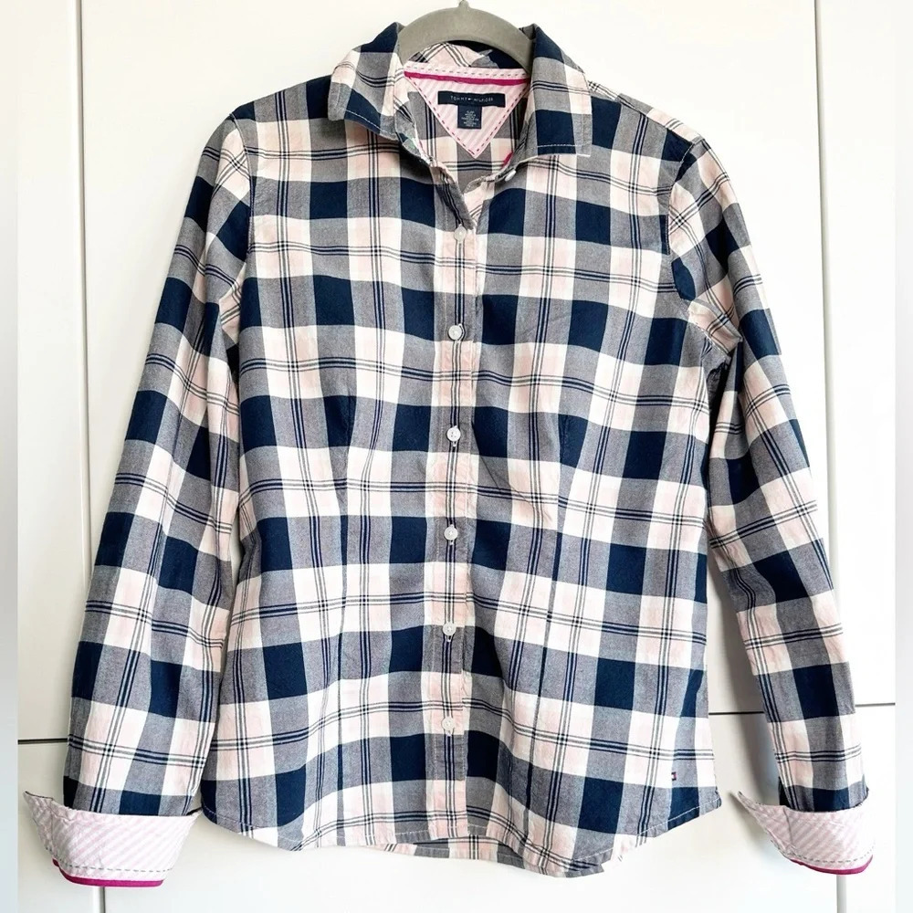 Tommy Hilfiger Plaid Button Front Shirt Size Small Pink Blue Contrasting Cuffs